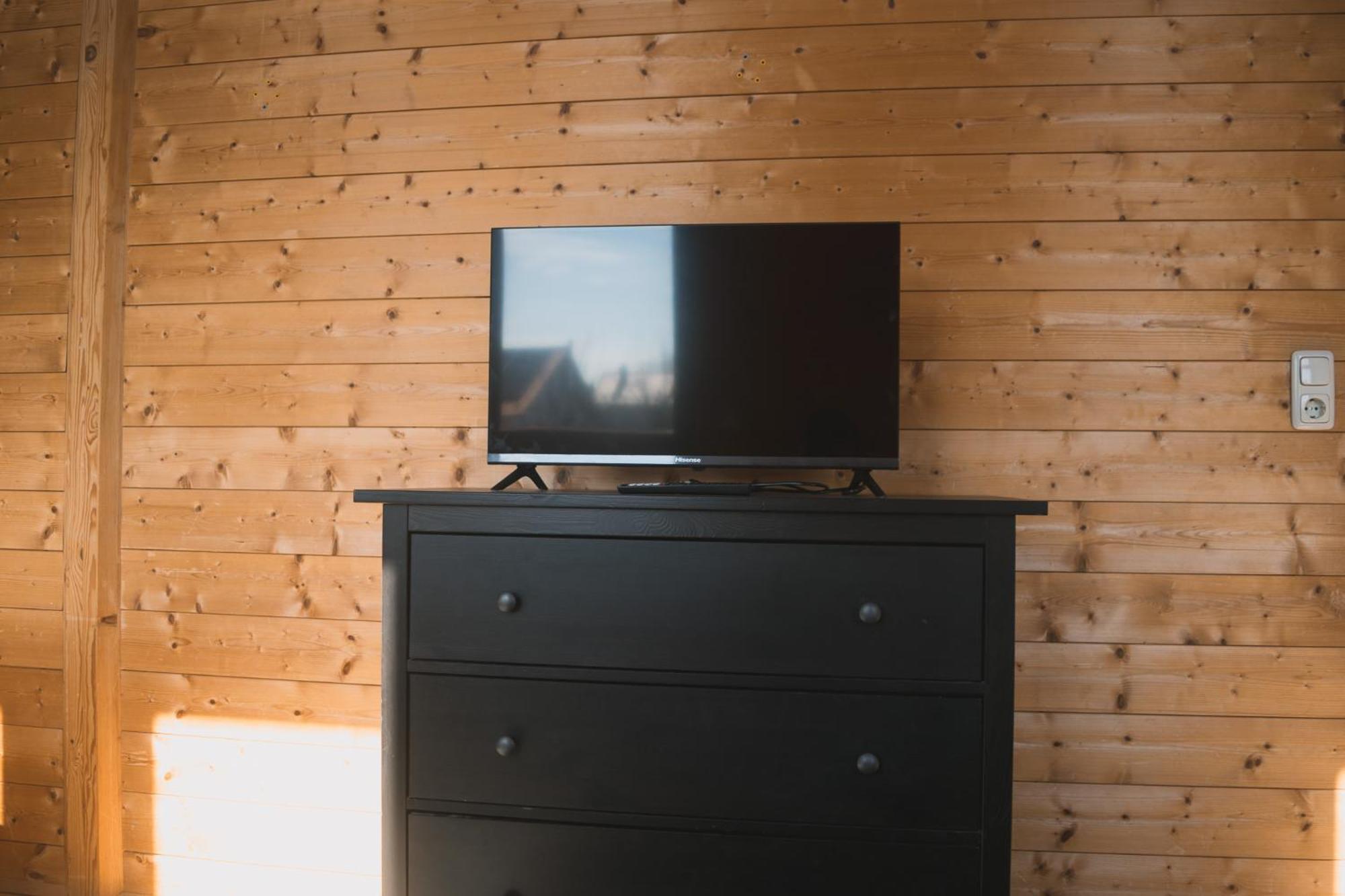 Naturnahes Familienchalet Mit Garten - Wifi - Netflix - Nur 15 Minuten Vom Chiemsee Und 35 Minuten Von Muenchen Entfernt Vogtareuth Экстерьер фото
